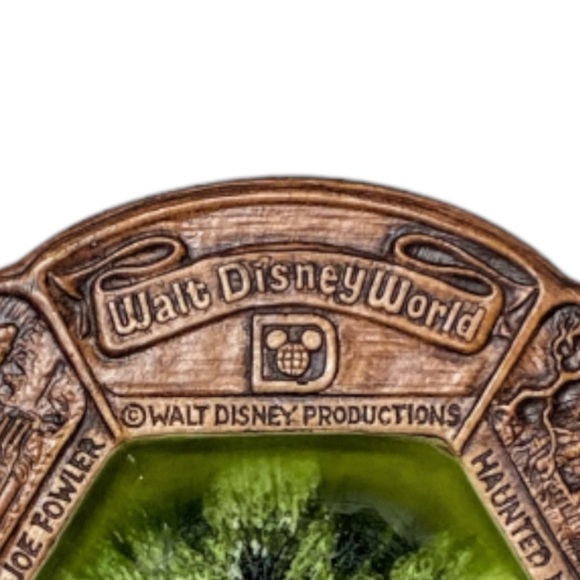 Vintage Treasure Craft Walt Disney World Souvenir Dish - Picture 9 of 10